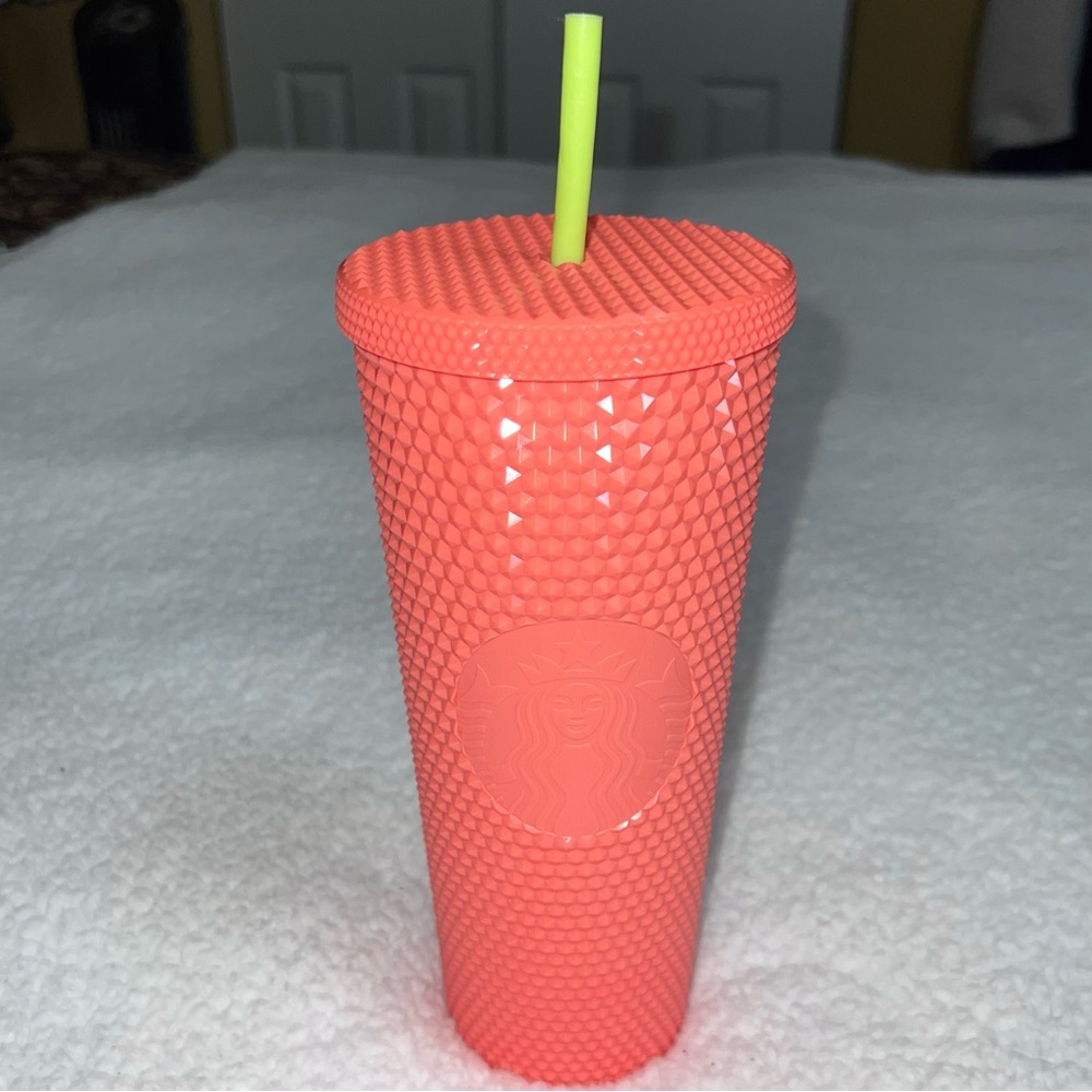Starbucks Studded Tumbler Cup Venti Limited Edition 2022 Dragonfruit Coral - Picture 1 of 3